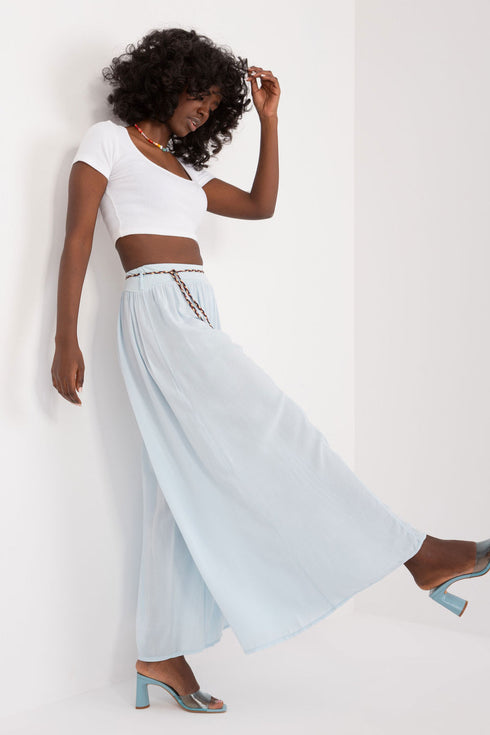 Women trousers model 210674 Och lla